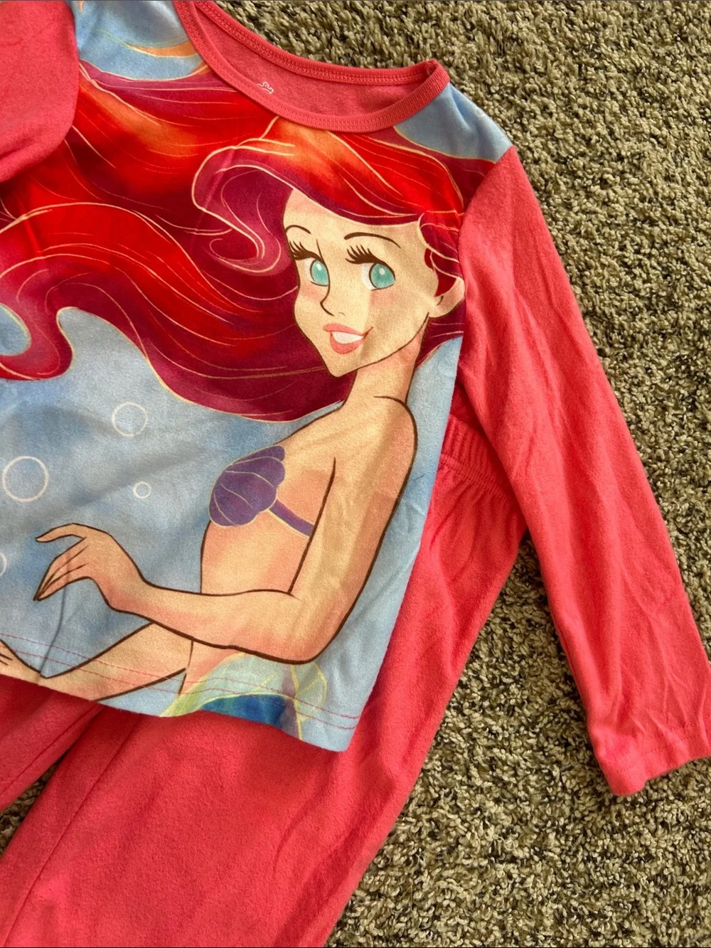 Ariel Graphic Pajama Set - Size 4/5